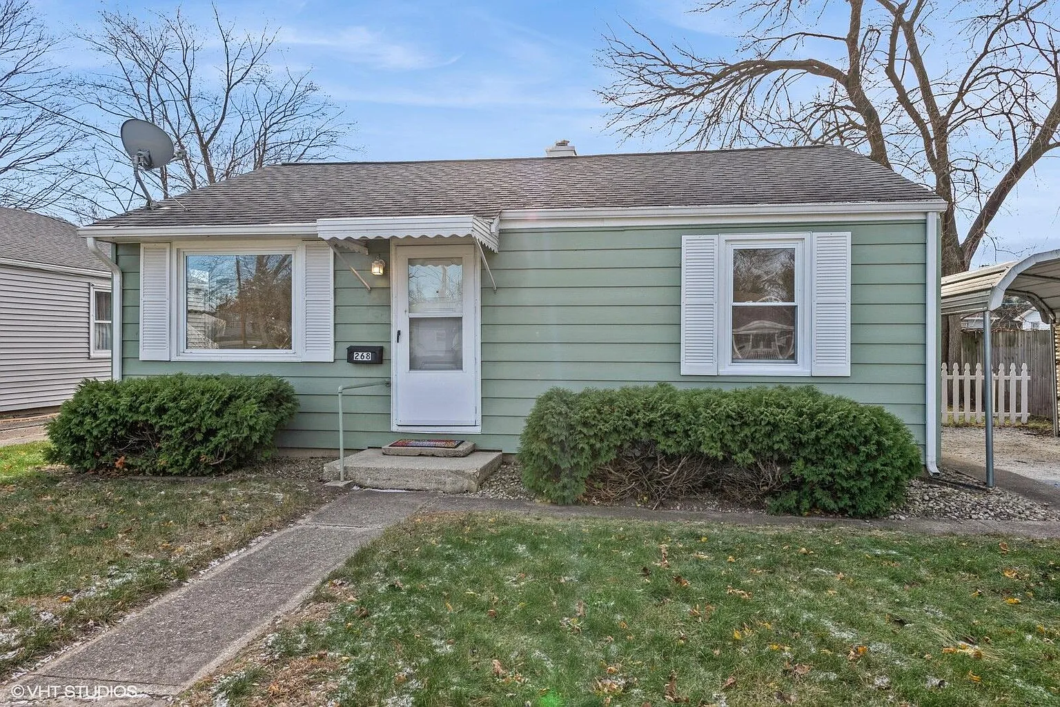 268 Hopkins St photo 1