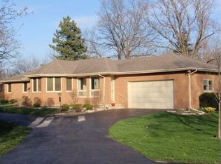 23031 W Milton Rd, Mundelein, IL 60060