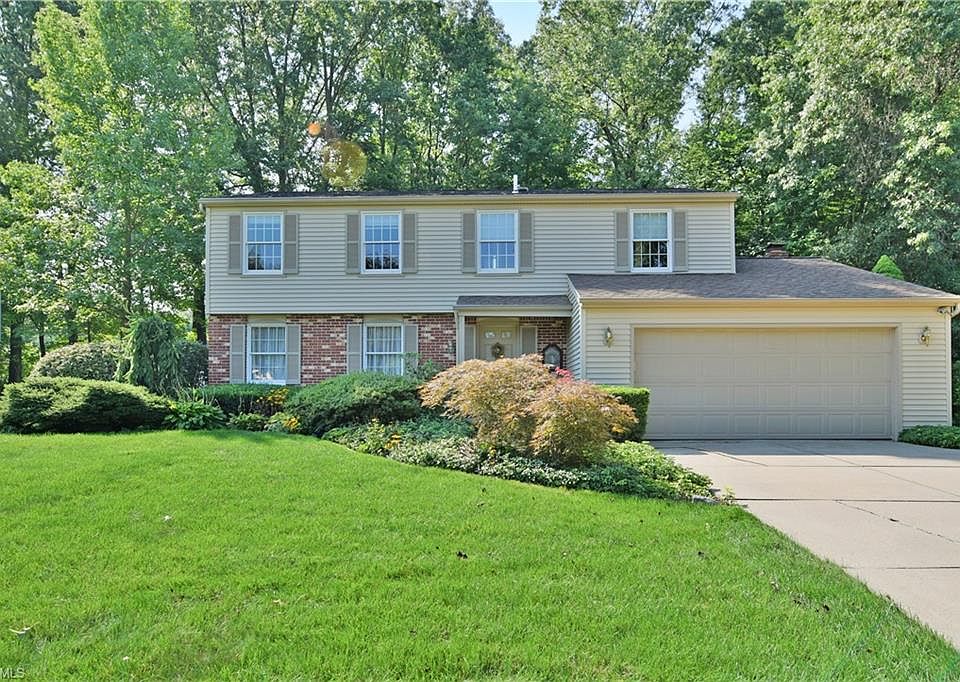 1st image of 8958 Briarbrook Dr NE