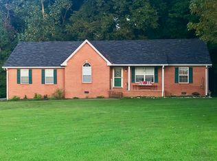 1009 Cherokee Trl, Springfield, TN 37172