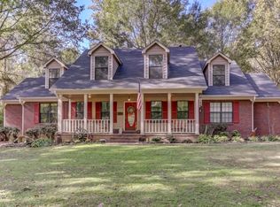 7435 Hickory Estates Dr, Walls, MS 38680