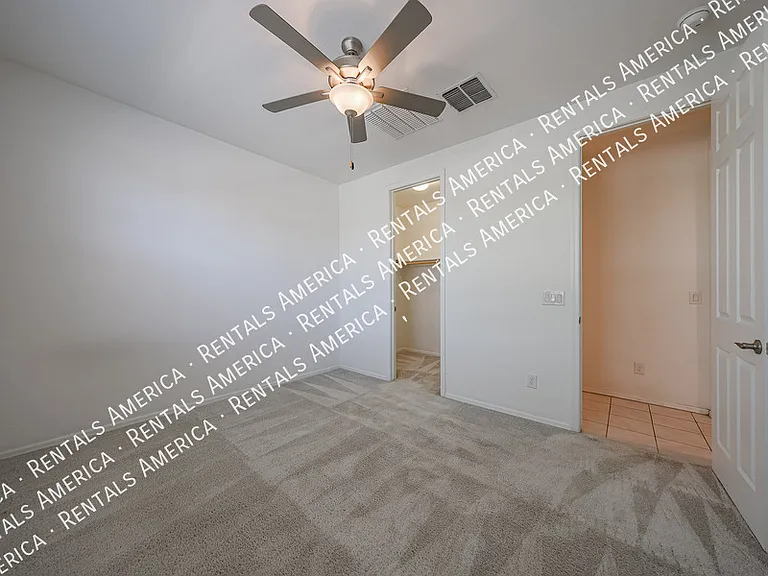 7513 W Illini St — Photo 37