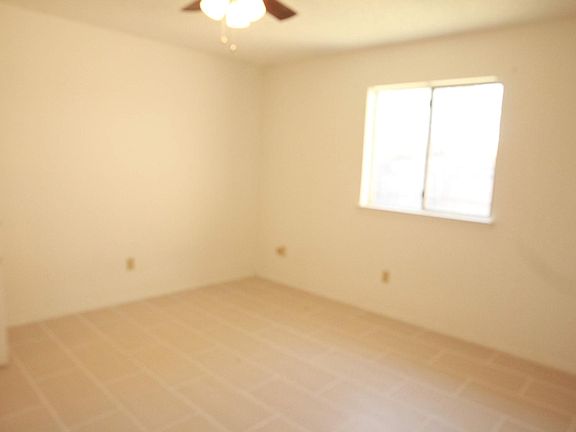 3rd image of 4509 Bowline Ct