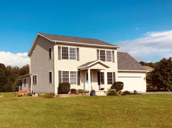 52 Joanne Ln, Cadyville, NY 12918