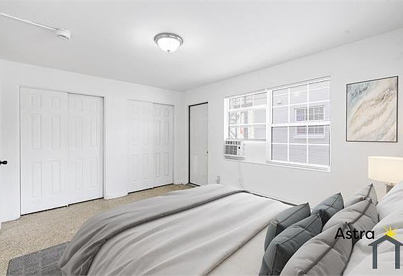 4th image of 829 18th Ave S APT B