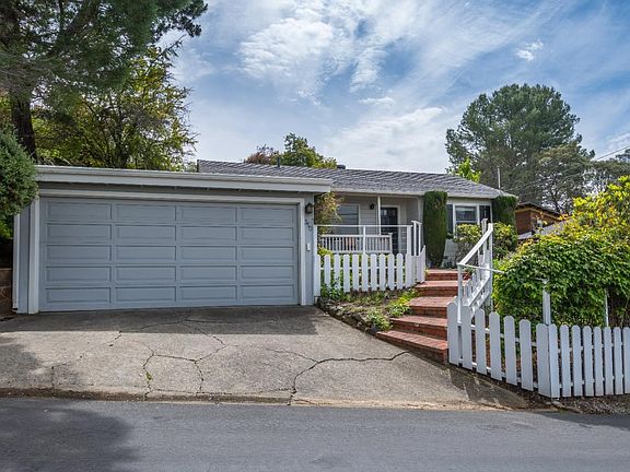 2nd image of 350 Lakeview Way