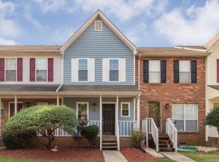 8241 Circle Tree Ln, Charlotte, NC 28277