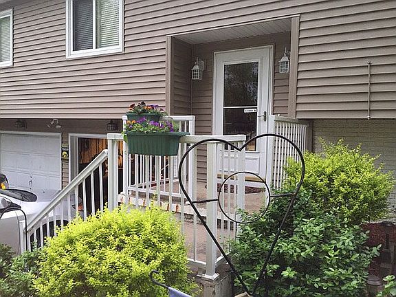 Vinyl storm door & Rails