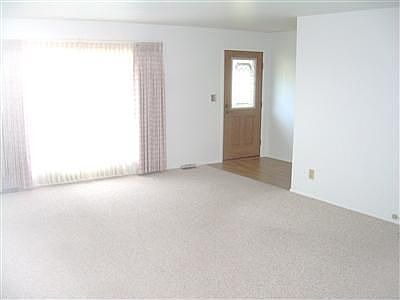5th image of 518 Unger Ave