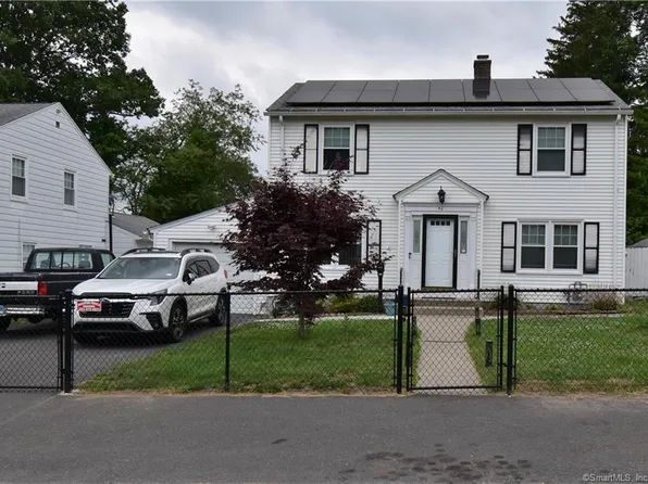 46 Gail Drive, Waterbury, CT 06704