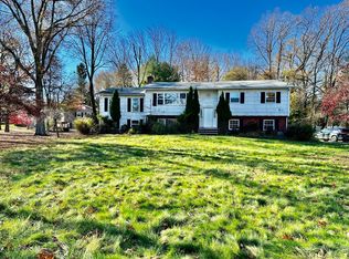 2 Eton Pl #1, Monsey, NY 10952