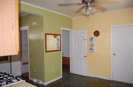5th image of 211 Hilldale Ave
