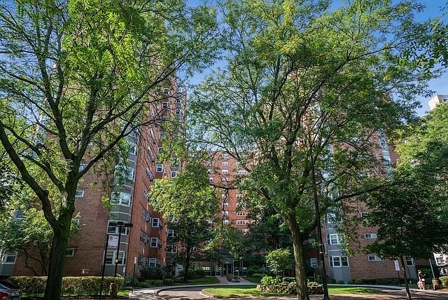 1st image of 4980 N Marine Dr APT 936