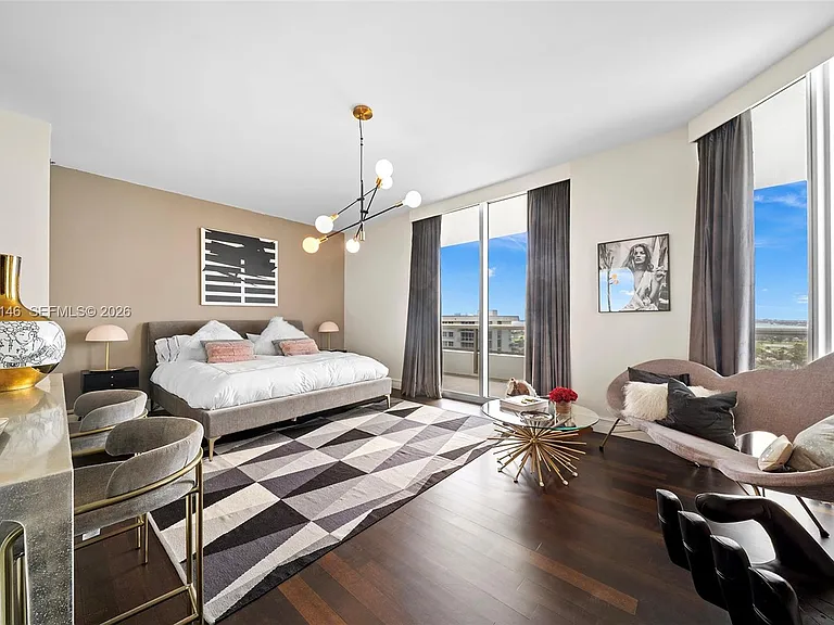 5801 Collins Ave #Penthouse 1600 — Photo 10