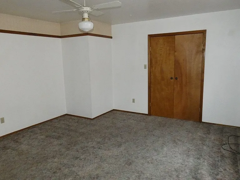 4008 NW Ozmun Ave #B — Photo 12