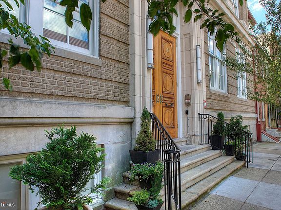 2nd image of 314 Catharine St APT 203B