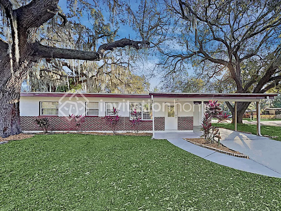 7601 Sharon Dr