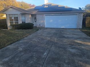 326 King Arthur Dr, Weatherford, TX 76086