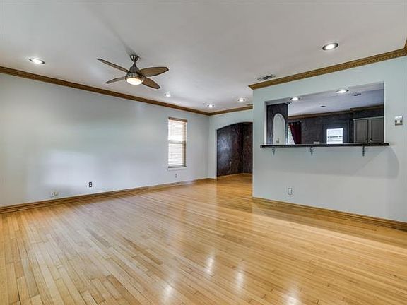 5th image of 6467 Sudbury Dr