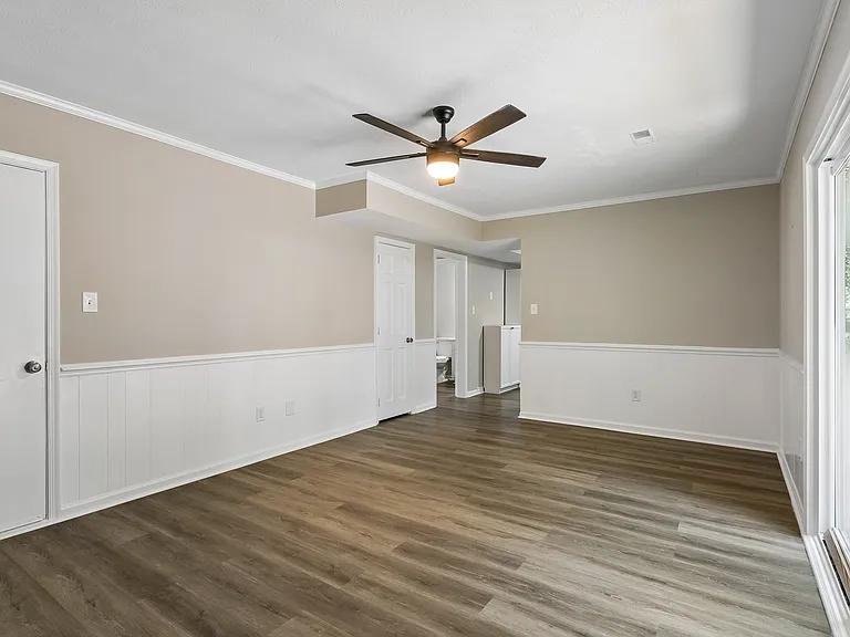 4 Delmont Ct — Photo 22