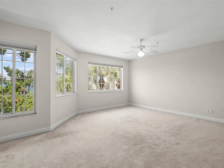 3954 Hamilton Club Cir #14 — Photo 30