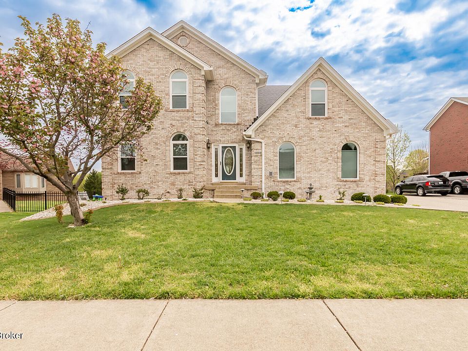 1st image of 10810 Bardstown Woods Blvd