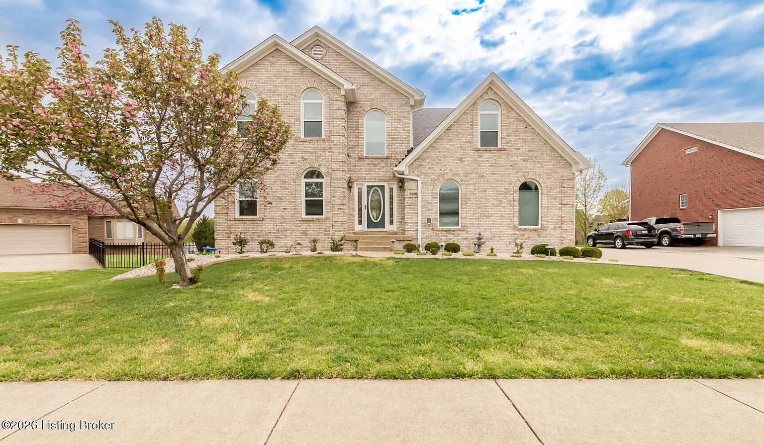 10810 Bardstown Woods Blvd photo 1