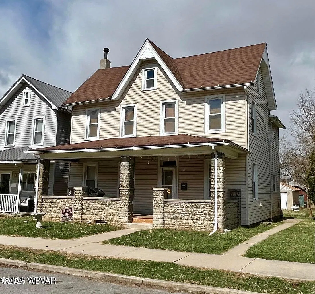 2 bed, 1.0 bath, 1858 sqft, $950 — Photo 4