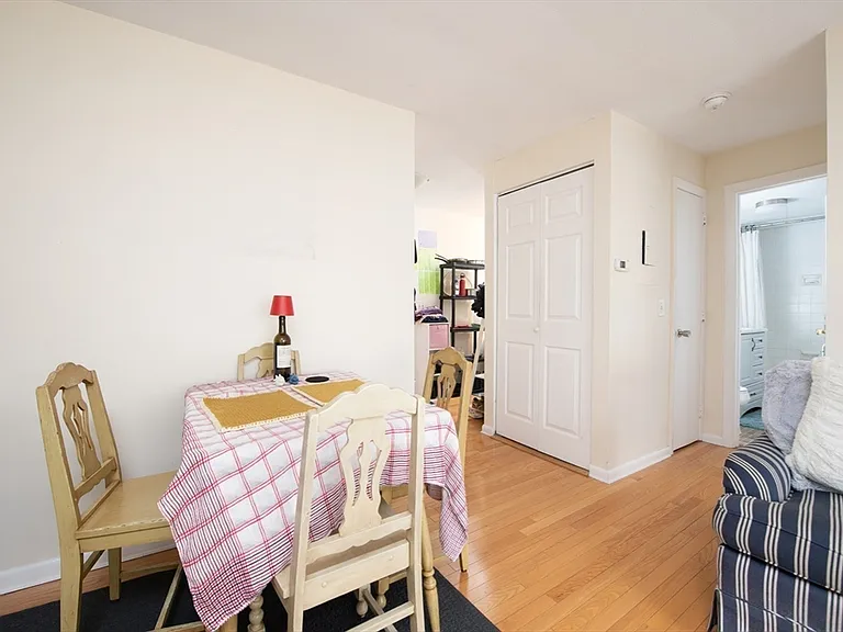 269 Harvard St #19 — Photo 5