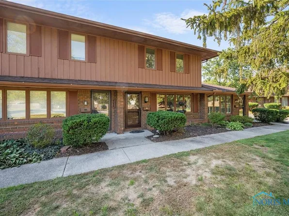 4061 Sherwood Forest Manor Rd #B6, Toledo, OH 43623