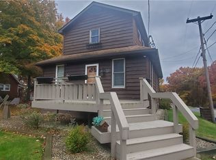 114 Center Grange Rd, Aliquippa, PA 15001