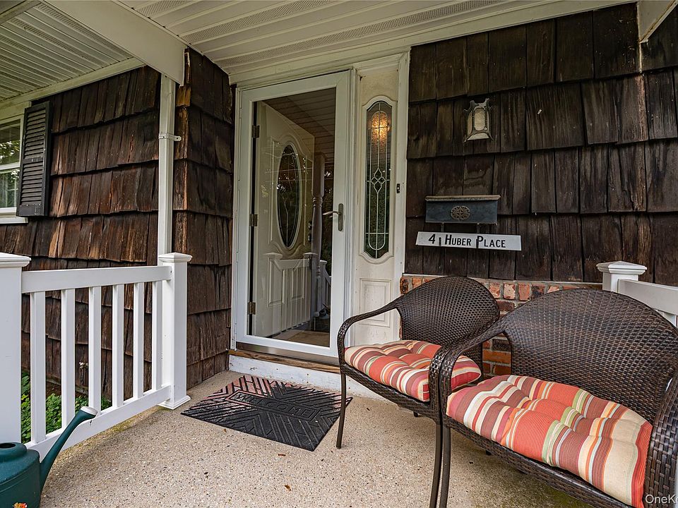 1st image of 4 Huber Place
