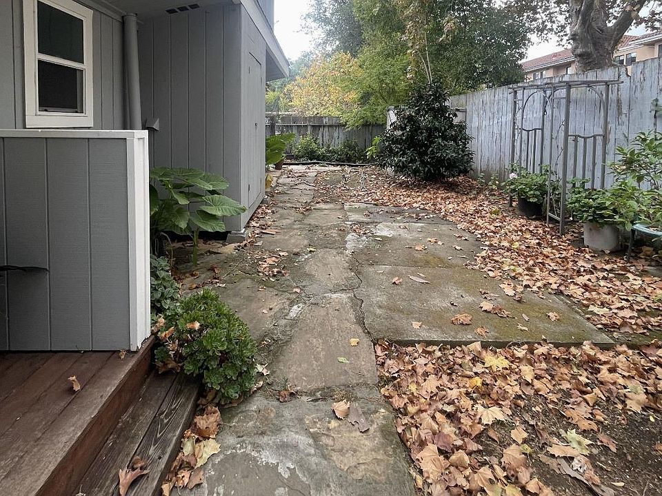 1st image of 134 Cypress St #134