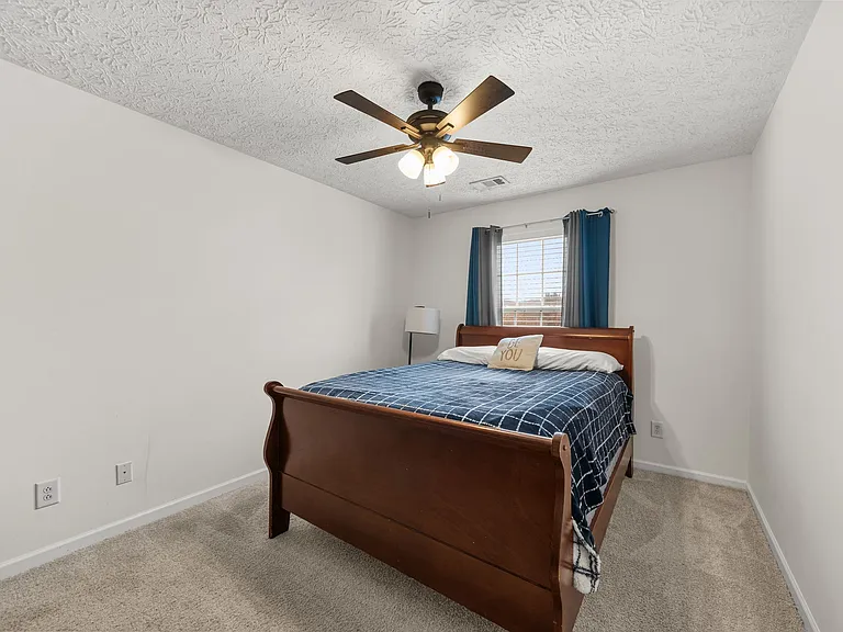 188 Ilex Dr — Photo 16