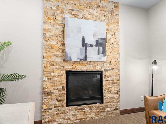 5th image of 7804 S Tuscan Club Cir