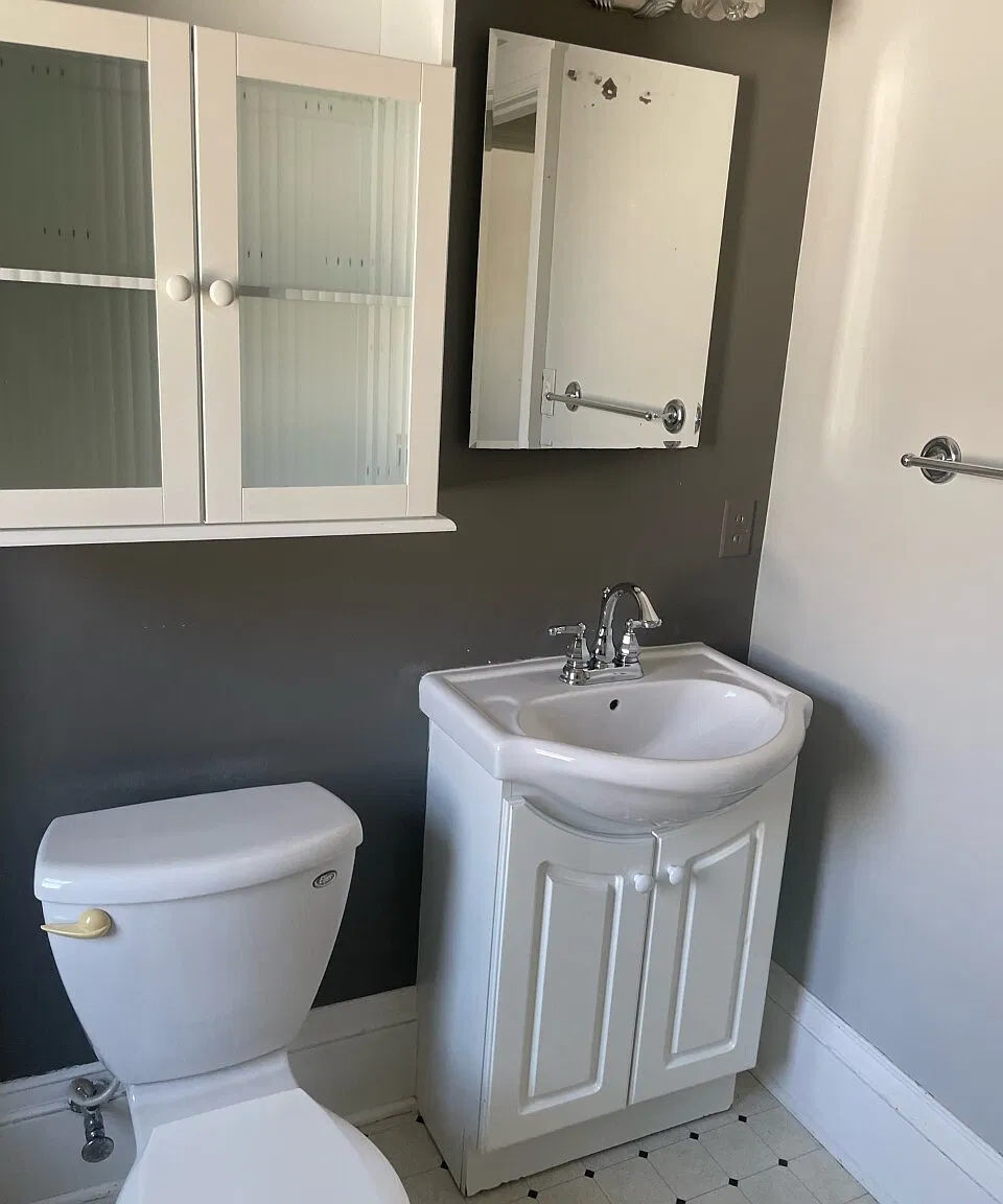 1015 Madison Street - Upper... — Photo 4