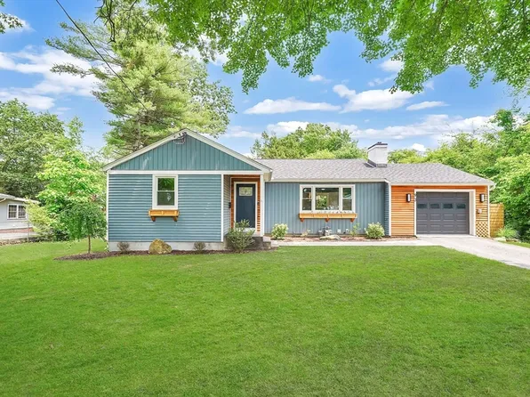 93 Pittroff Ave, South Hadley, MA 01075