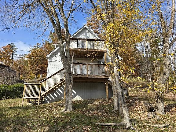 2nd image of 6307 Lakeview Dr