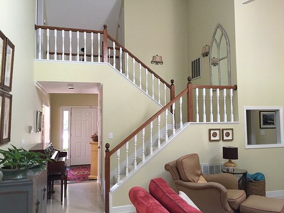 5th image of 729 Magruder Ct