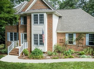 219 Muirfield Ln, Clayton, NC 27527