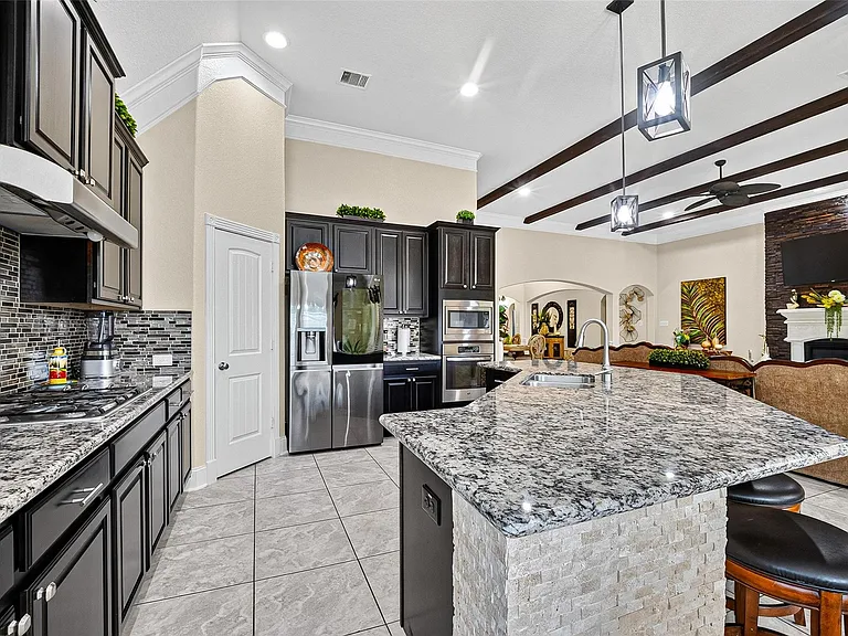 2624 Holbrook Springs Ln — Photo 12
