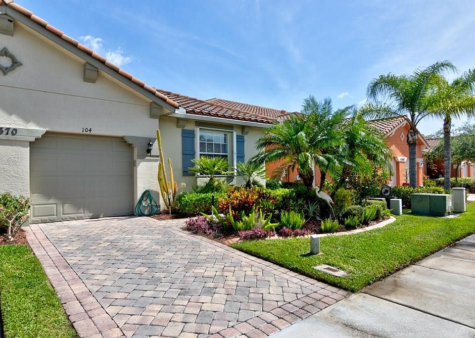 1st image of 6370 Oxford Cir Unit 104D