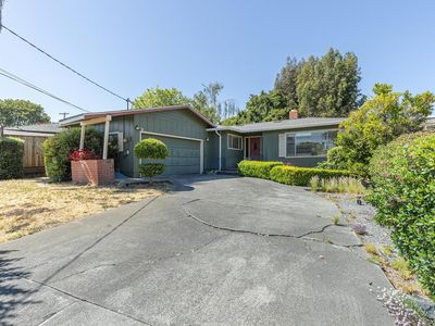 1021 Country Club Drive, Petaluma, CA, 94952