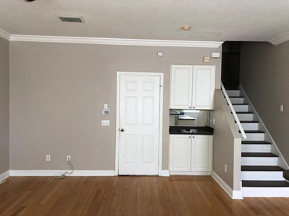 2nd image of 104 Key Haven Ct