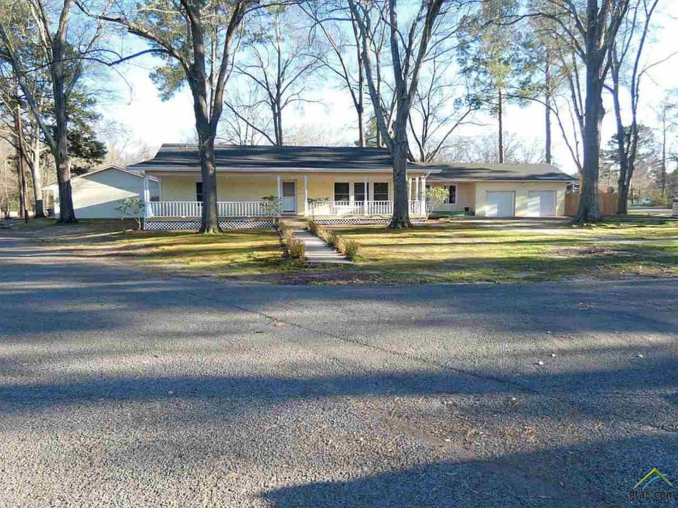 1st image of 308 Carr Dr