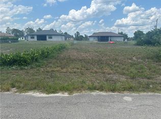 3824 20th St W, Lehigh Acres, FL 33971