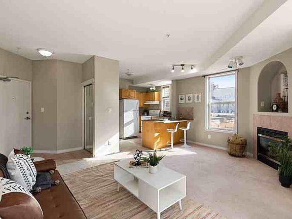 2nd image of 10145 114th St NW