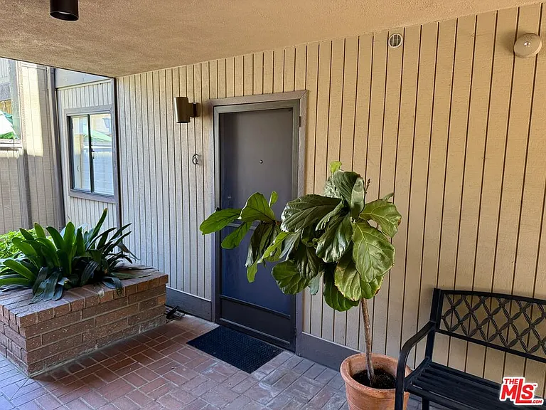 853 Larrabee St #6 — Photo 10