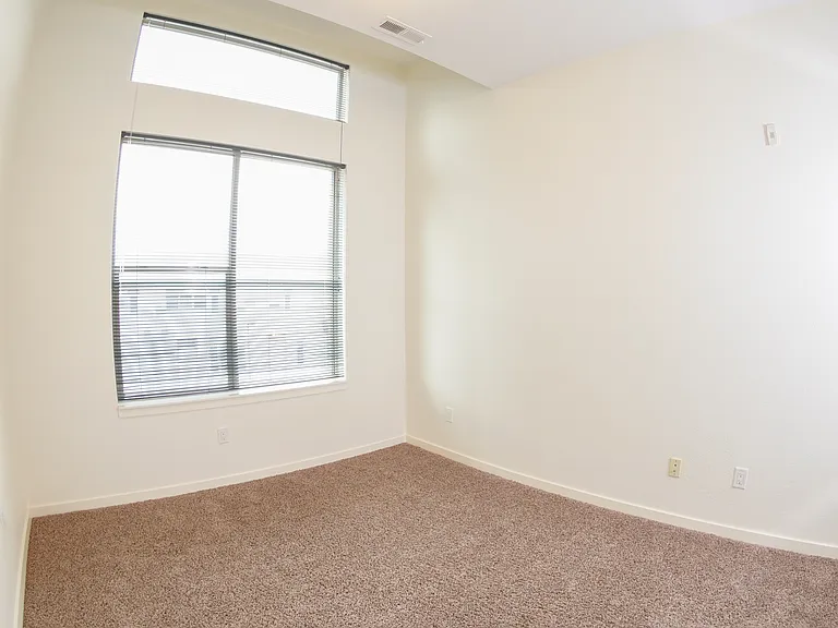 Curtis Street Lofts — Photo 23