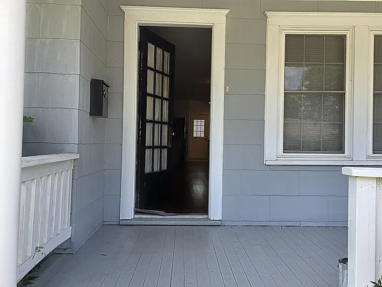 1432 S Gary Ave — Photo 8